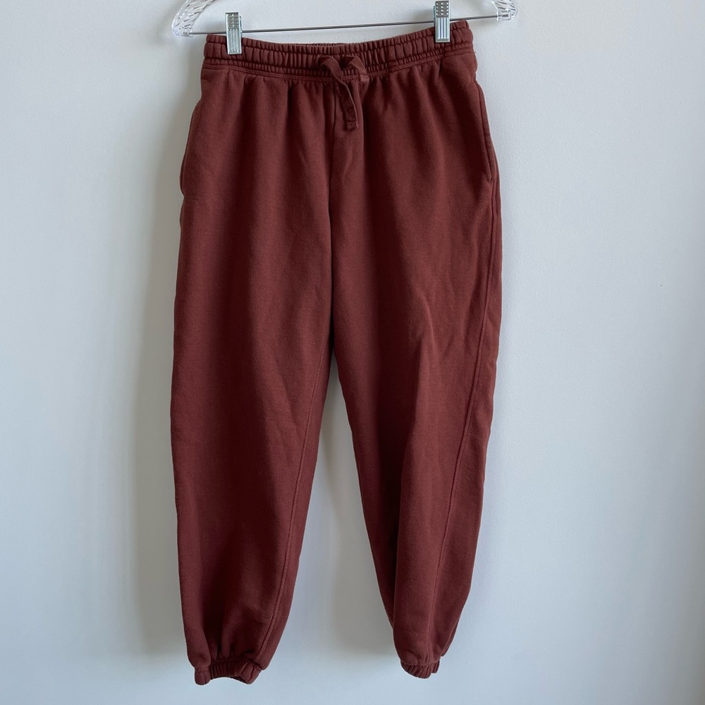 Richer Poorer Women's Recycled Fleece Classic Sweatpant size M